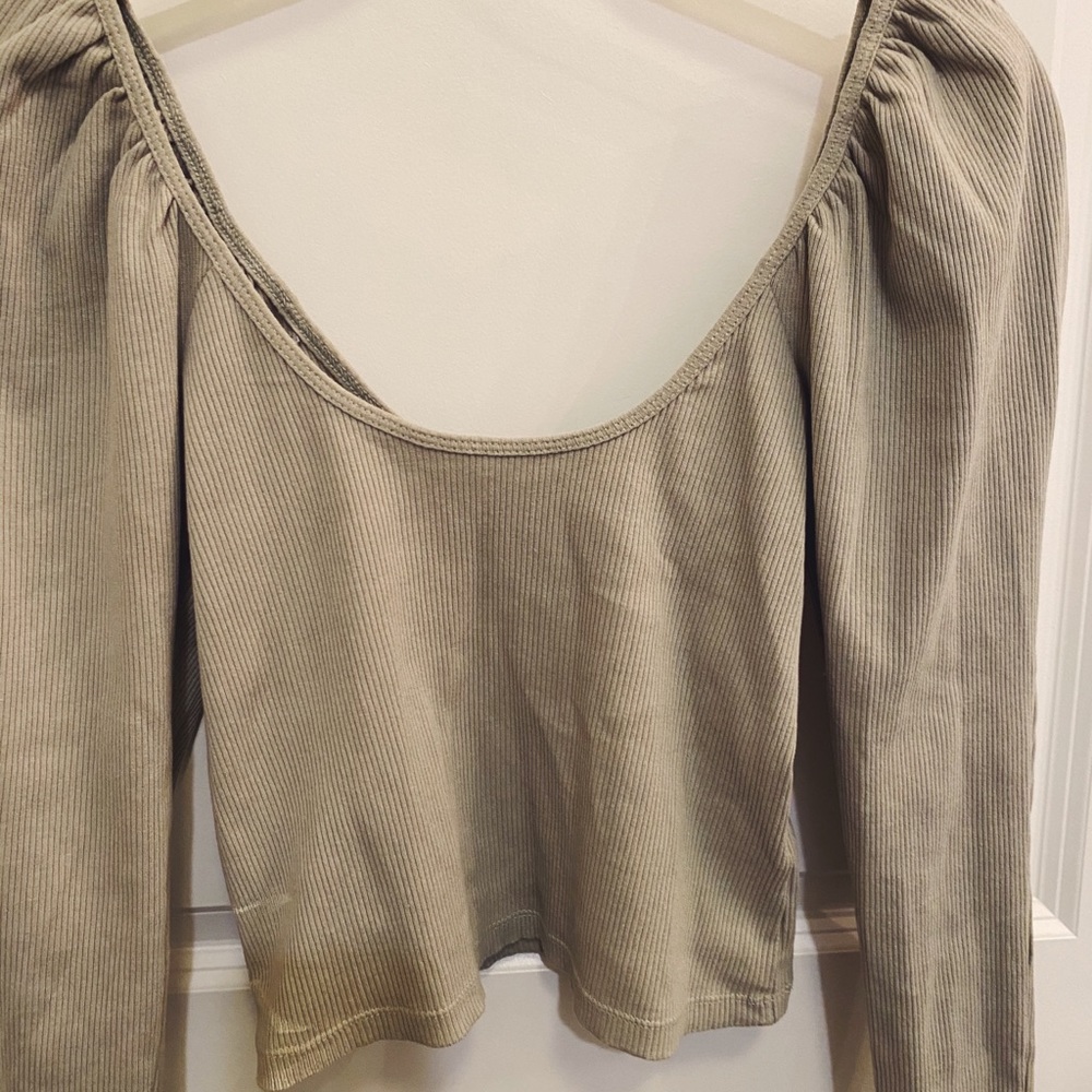 Green Ribbed Puff Sleeve Top